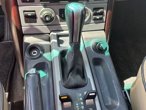 Used 2006 Land Rover Range Rover HSE image 17