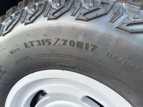 New 2025 Ford Bronco Heritage Edition image 20