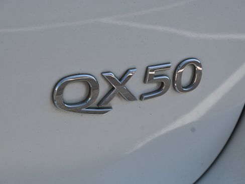 Used 2015 INFINITI QX50 Journey w/ Premium Package RWD image 34