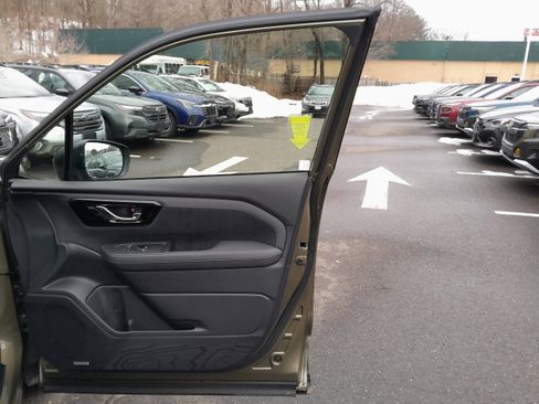 Certified 2025 Subaru Forester Touring image 36