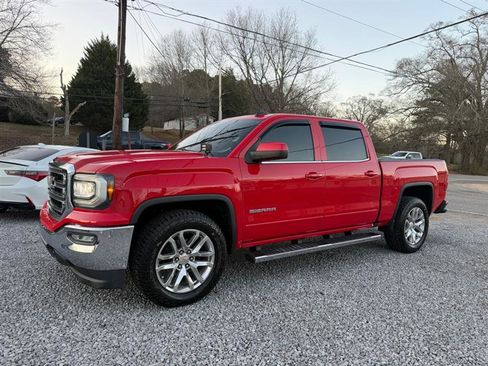 Used 2017 GMC Sierra 1500 SLE w/ SLE Value Package image 2