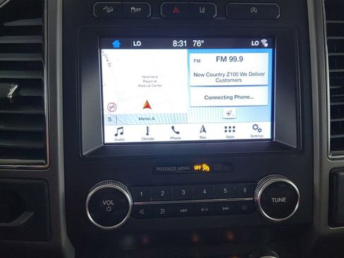 Used 2019 Ford Expedition Max XLT w/ Equipment Group 202A AWD/4WD image 21