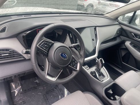 Used 2023 Subaru Outback Premium image 16