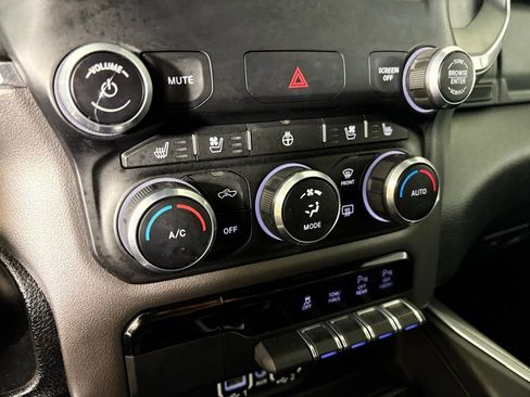Used 2022 RAM 1500 Laramie w/ Sport Appearance Package AWD/4WD image 33
