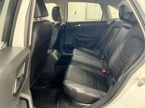 Used 2023 Volkswagen Jetta SEL FWD image 24