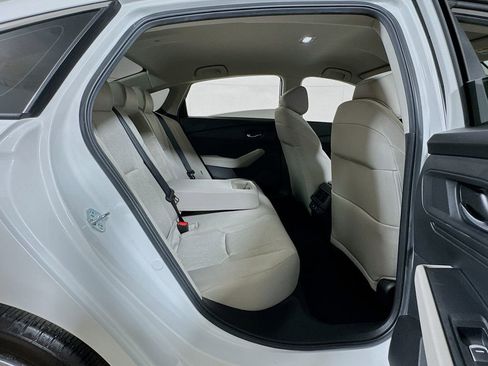 Used 2025 Honda Accord LX image 23