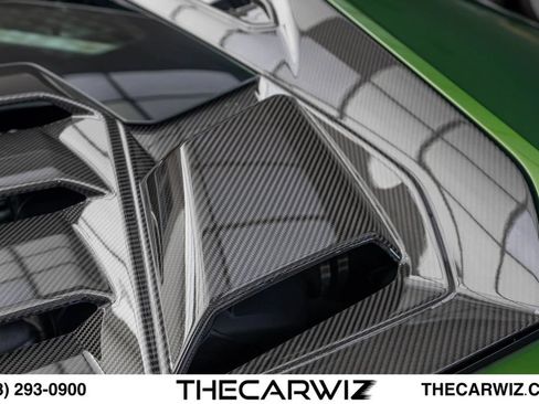 Used 2024 Lamborghini Huracan Tecnica RWD image 32