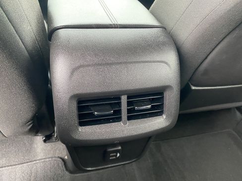 Used 2023 GMC Terrain SLE w/ Driver Convenience Package image 35