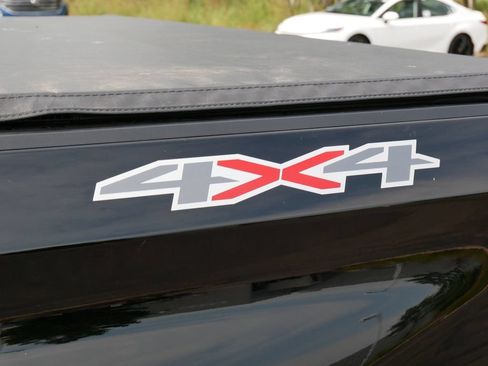 Used 2025 Chevrolet Silverado 1500 W/T w/ WT Value Package AWD/4WD image 11
