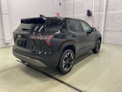 New 2026 Chevrolet Equinox LT w/ Convenience Package II image 3