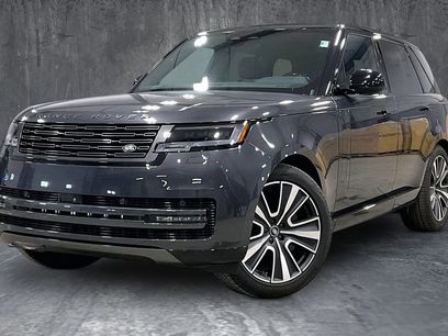 Used 2025 Land Rover Range Rover SE