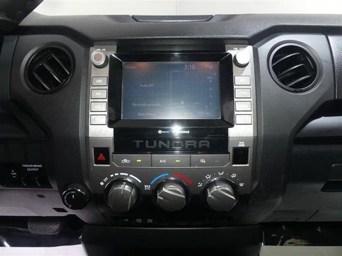 Used 2021 Toyota Tundra SR AWD/4WD image 34