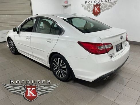 Used 2018 Subaru Legacy 2.5i Premium AWD/4WD image 4