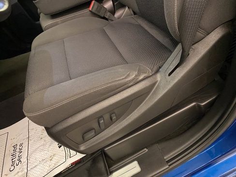 Used 2017 Chevrolet Silverado 2500 LT w/ LT Convenience Package image 12