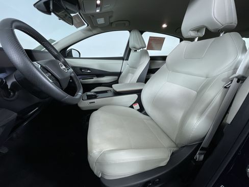 Certified 2024 Nissan Ariya AWD image 14