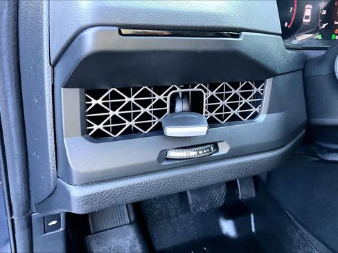 Used 2023 Honda Accord EX image 33