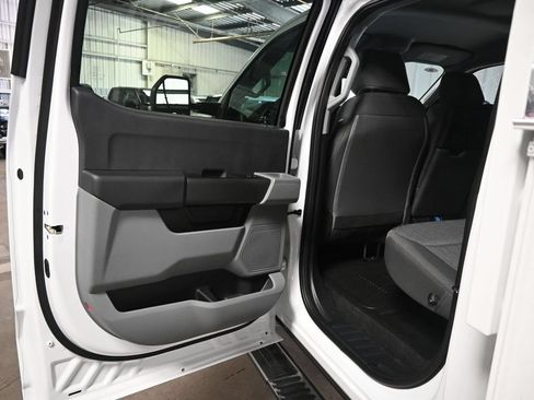 New 2026 Ford F450 XL w/ XL Chrome Package RWD image 20