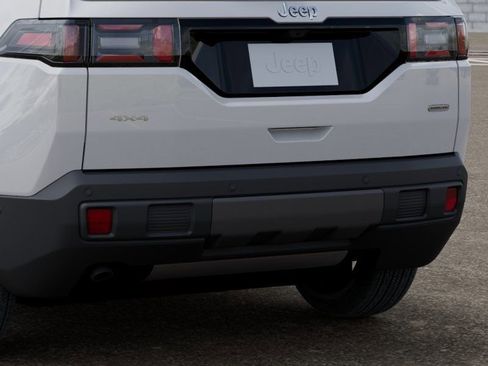 New 2026 Jeep Cherokee Overland AWD/4WD image 13