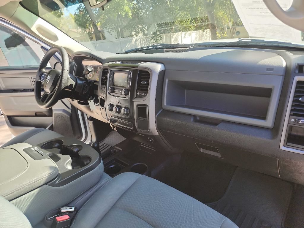 Used 2016 RAM 2500 Tradesman w/ Chrome Appearance Group AWD/4WD image 38