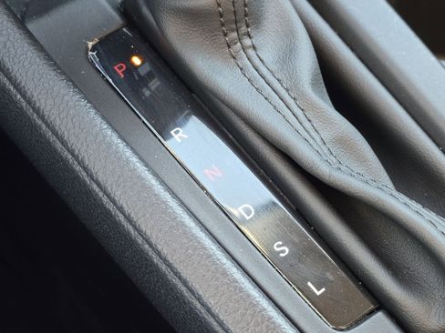 Used 2024 Honda Accord EX image 31