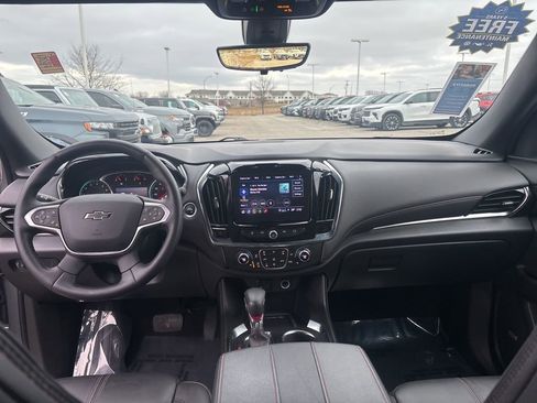 Used 2023 Chevrolet Traverse RS w/ LPO, Floor Liner Package image 39