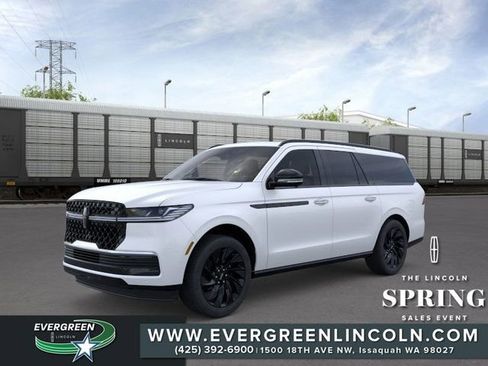New 2026 Lincoln Navigator L Reserve image 1