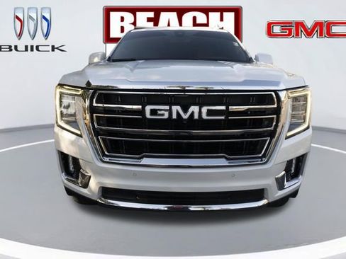 Used 2021 GMC Yukon SLT w/ SLT Luxury Package image 8