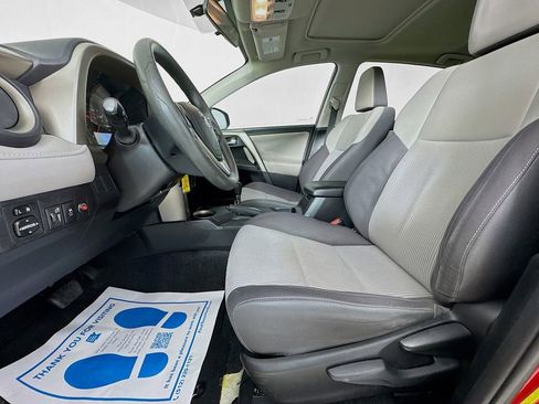 Used 2015 Toyota RAV4 XLE FWD image 24