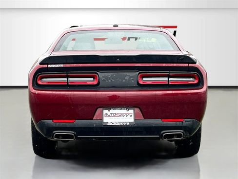 Used 2020 Dodge Challenger SXT w/ Blacktop Package image 6