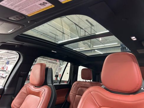 New 2026 Lincoln Aviator Reserve AWD/4WD image 27