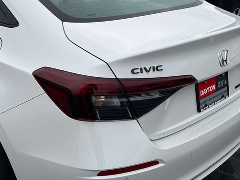 Used 2026 Honda Civic Sport Touring image 9