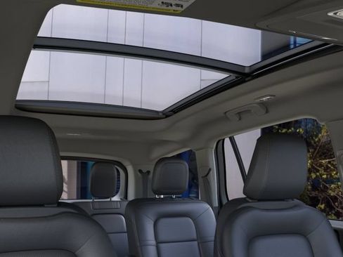 New 2026 Lincoln Aviator AWD image 23