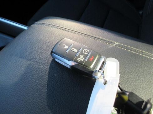 Used 2025 RAM 1500 Big Horn image 31