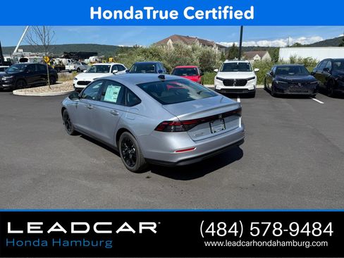 Certified 2025 Honda Accord SE image 4