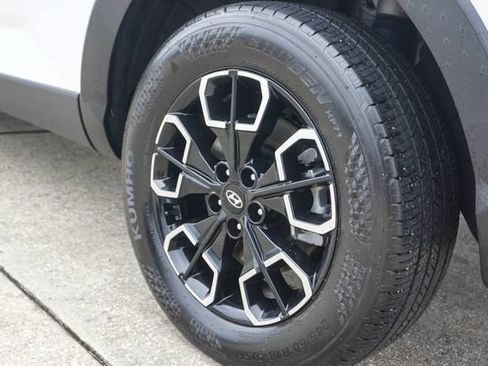 Used 2022 Hyundai Santa Cruz SEL FWD image 5