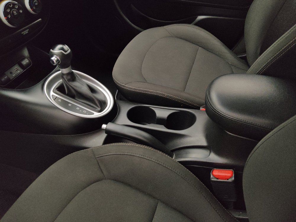 Used 2019 Kia Soul FWD image 26