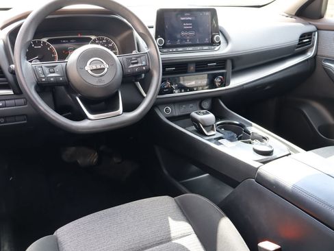 Used 2023 Nissan Rogue SV AWD/4WD image 4