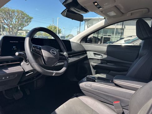 Used 2023 Nissan Ariya FWD image 10