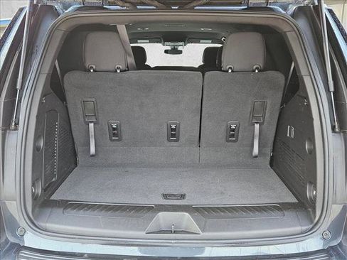 Used 2022 Chevrolet Tahoe LS image 6