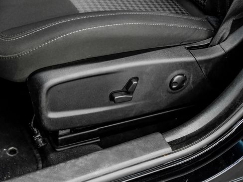 Used 2022 Dodge Charger R/T RWD image 39