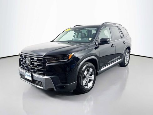 Certified 2026 Honda Pilot EX-L image 3