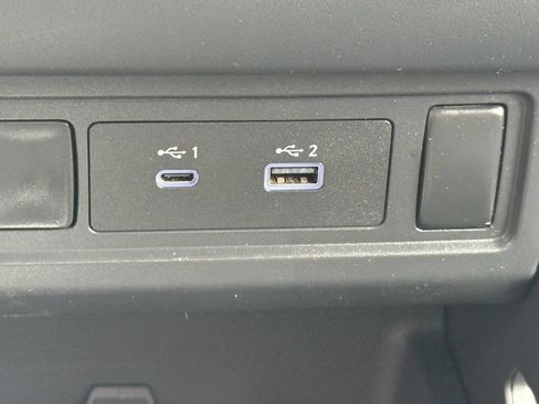Used 2024 Nissan Frontier S w/ S Utility Package RWD image 19