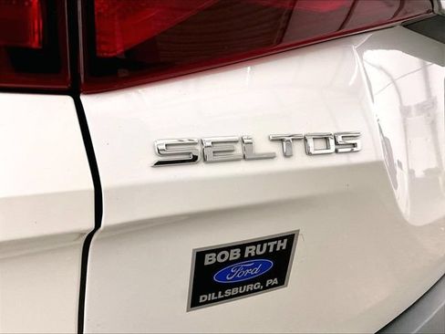 Used 2021 Kia Seltos LX AWD/4WD image 13