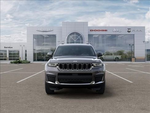 New 2026 Jeep Grand Cherokee L Laredo image 6