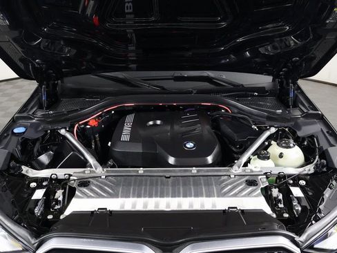 Used 2025 BMW X3 xDrive30i w/ Premium Package image 15