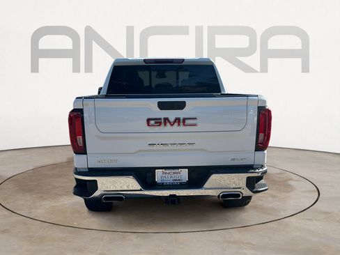 Used 2023 GMC Sierra 1500 SLT image 9