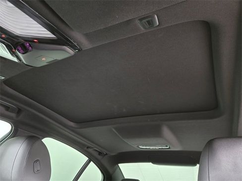 Used 2019 BMW 530i w/ Convenience Package image 14