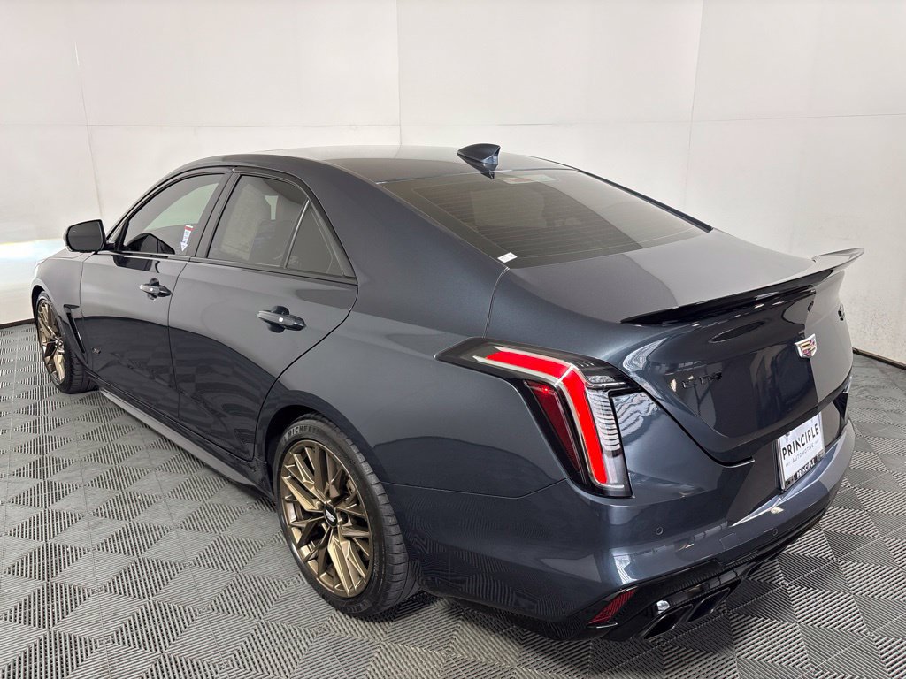 Used 2025 Cadillac CT4 V Blackwing w/ Driver Assist Package RWD image 7