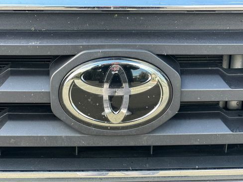 Used 2022 Toyota Tacoma SR5 image 45