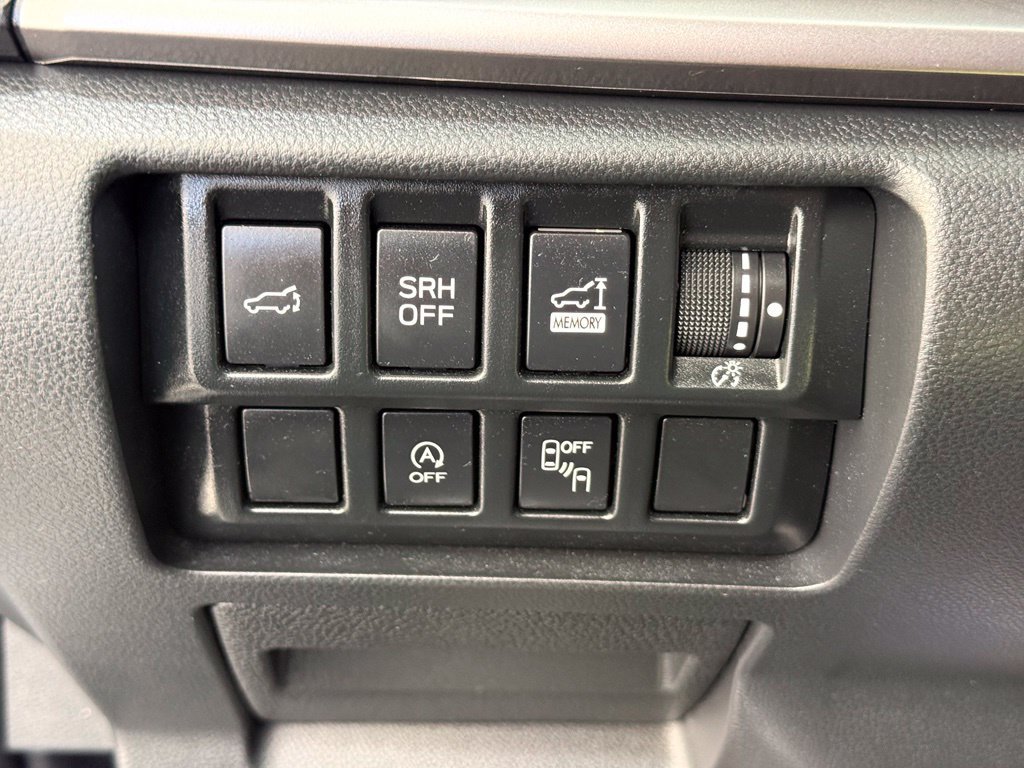 Used 2022 Subaru Forester Premium AWD/4WD image 35